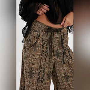 Dahlia Wide Leg Pants NWOT original combo